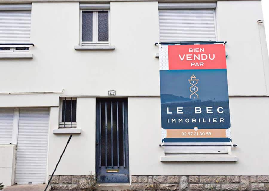 Grande bâche vendu par Le bec Immobilier